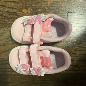 Pink Pumas
